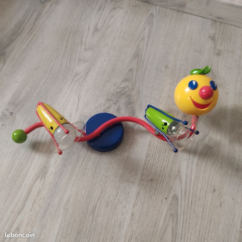 Suspension plafonnier chambre d'enfant décoration éclairage multicolore (image 2)