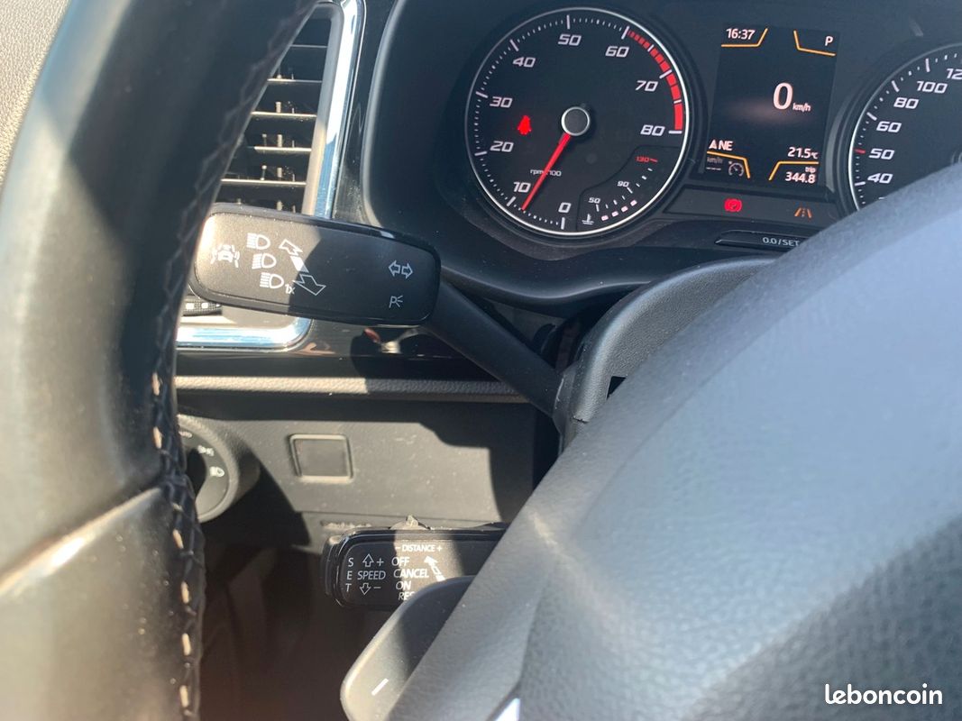 Seat Ateca 150 ch | Xcellence | Apple car Play Android Auto | Caméra de recul | Coffre électrique (image 35)