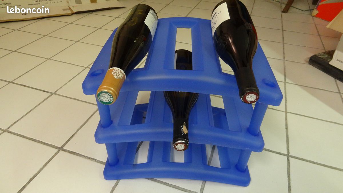 Range bouteilles, démontable-lot pour plus de 110 bouteilles (image 1)
