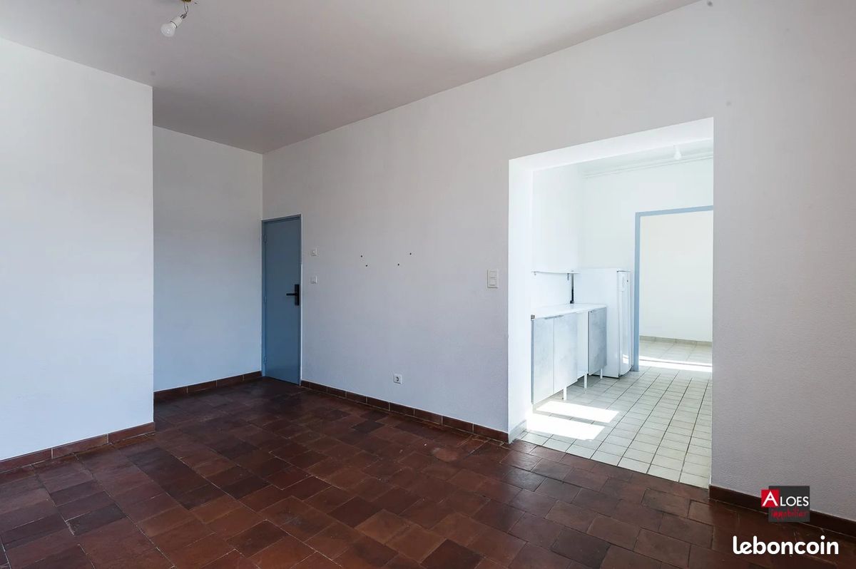 Appartement 3 pièces 54 m² · à Aigues-Mortes · 54 m² · 832 €/mois