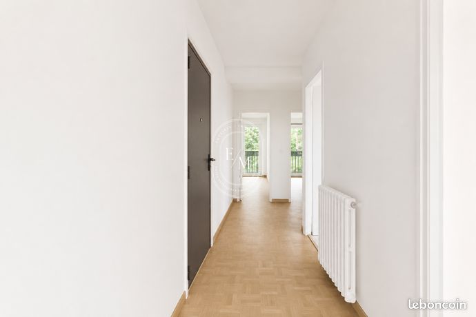 Appartement 3 pièces 68 m² — 12