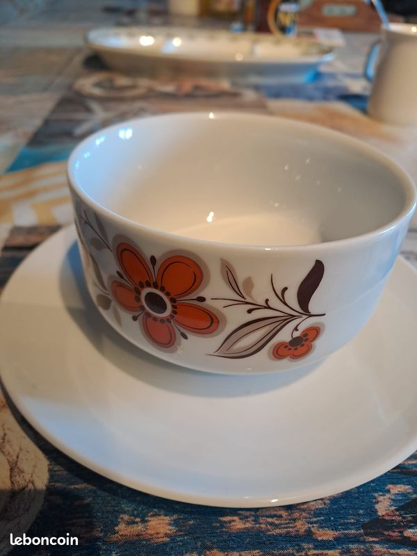 Saucière Vintage Année 1970 Porcelaine (image 3)