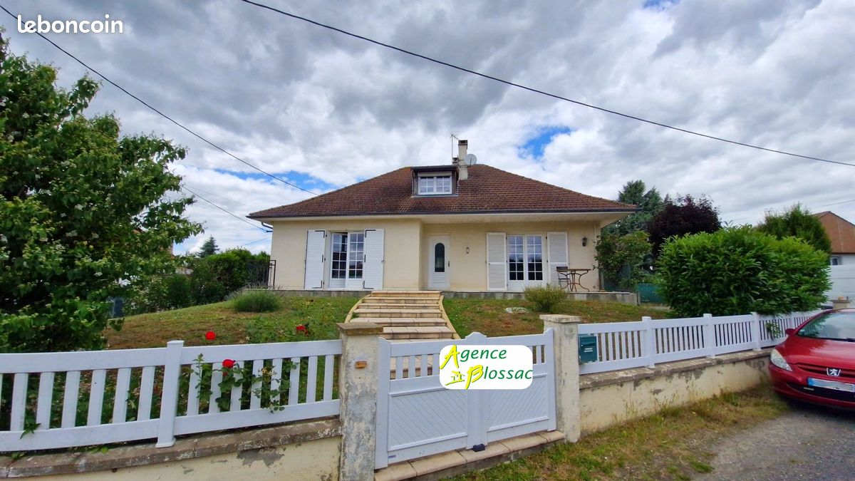 Maison 5 pièces 153 m² · à Bonneuil-Matours · 153 m² · 230 000 €
