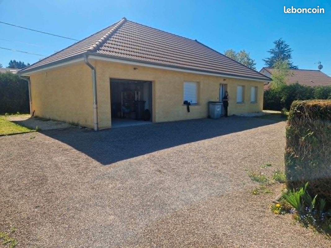 Maison 4 pièces 98 m² · à Combeaufontaine · 98 m² · 190 000 €