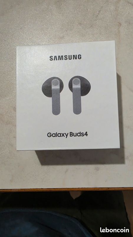 Samsung Galaxy Buds 4 – neuves, jamais utilisées (image 1)