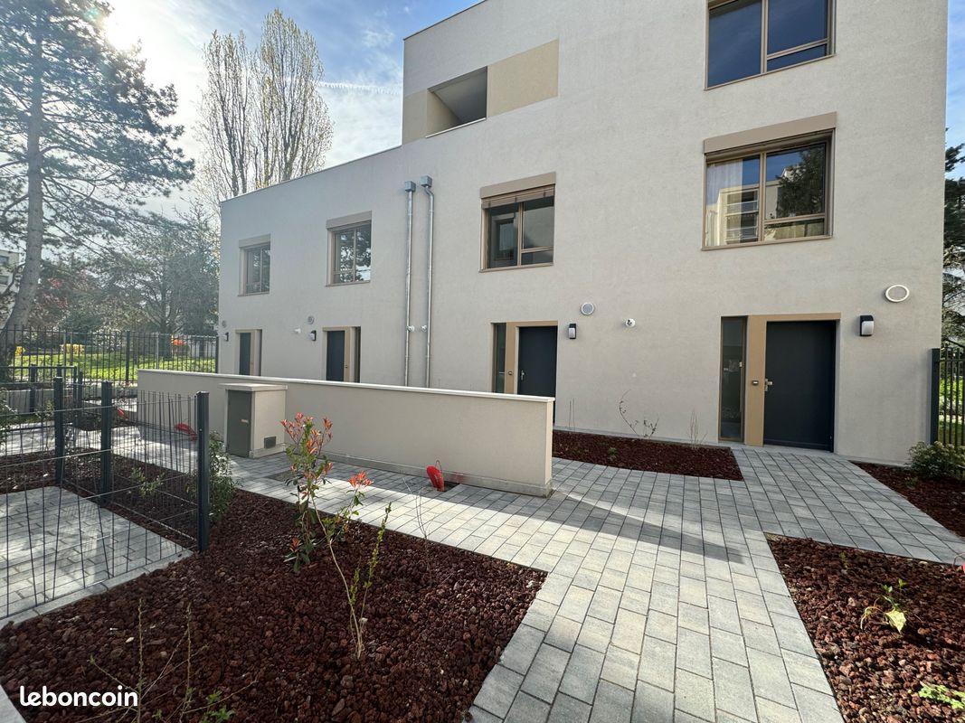 Appartement 4 pièces 95 m² · à Lyon · 95 m² · 1 680 €
