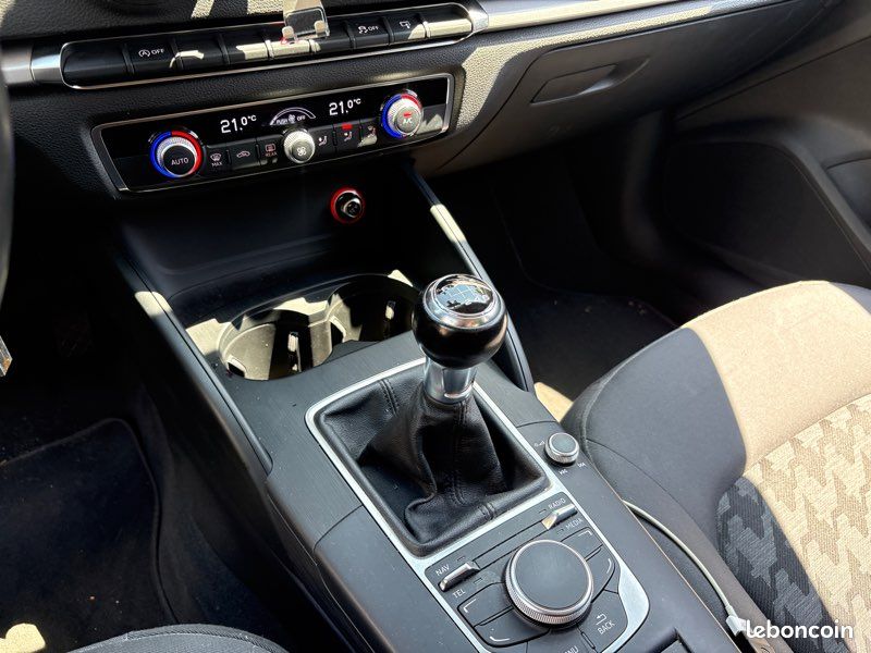 Audi A3 Sportback 1.6 TDI ambition (image 15)