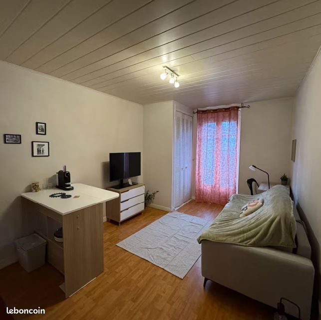 Appartement 1 pièce 27 m² · à Grenoble · 27 m² · 580 €