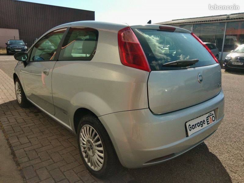 Fiat GRANDE PUNTO 1.3 MULTIJET 16V 75CH ACTIVE 3P (image 10)