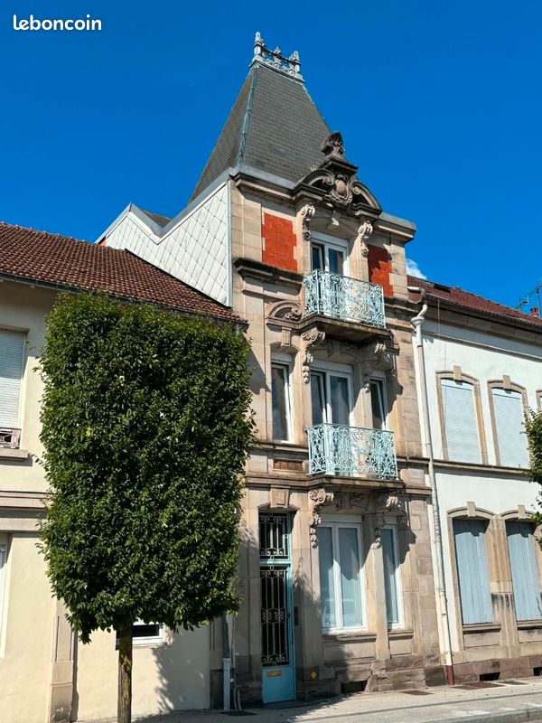 Immeuble 5 pièces 128 m² · à Remiremont · 128 m² · 425 000 €
