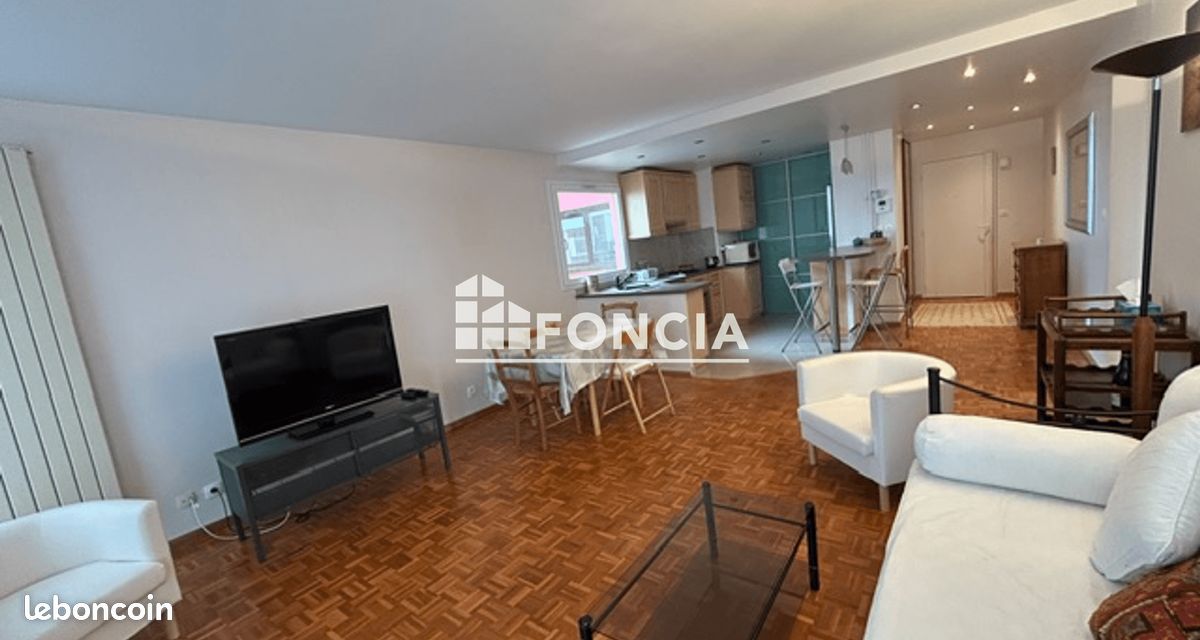Appartement 3 pièces 72 m² · à Créteil · 72 m² · 1 320 €