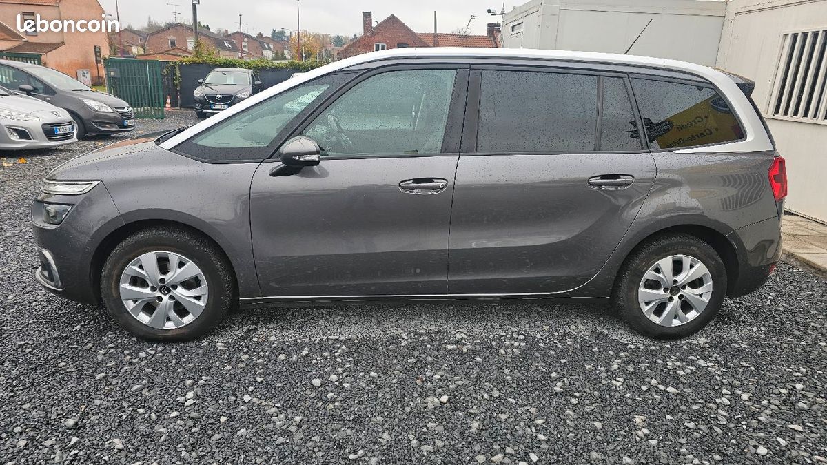 GRAND C4 PICASSO 7 PLACE BOITE AUTO 1.6 HDI 120 CHV feel (image 5)