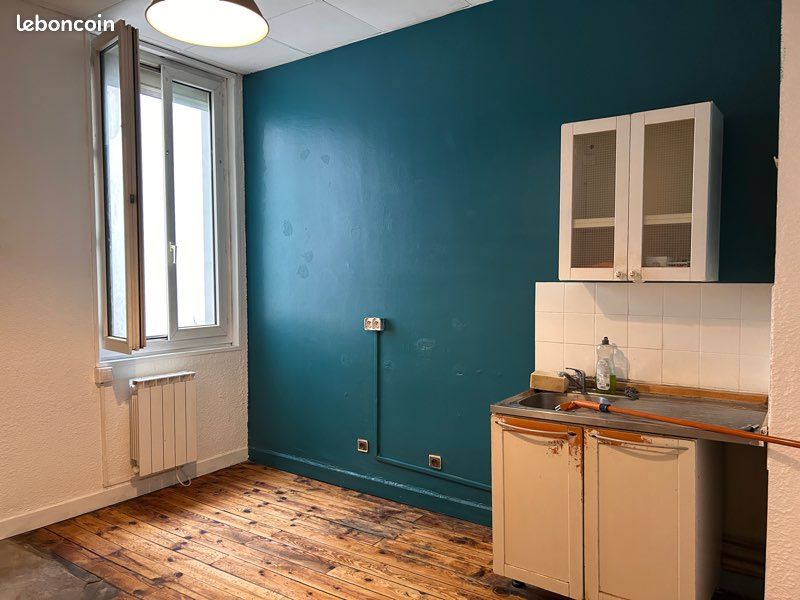 Appartement 1 pièce 28 m² · à Voiron · 28 m² · 57 000 €