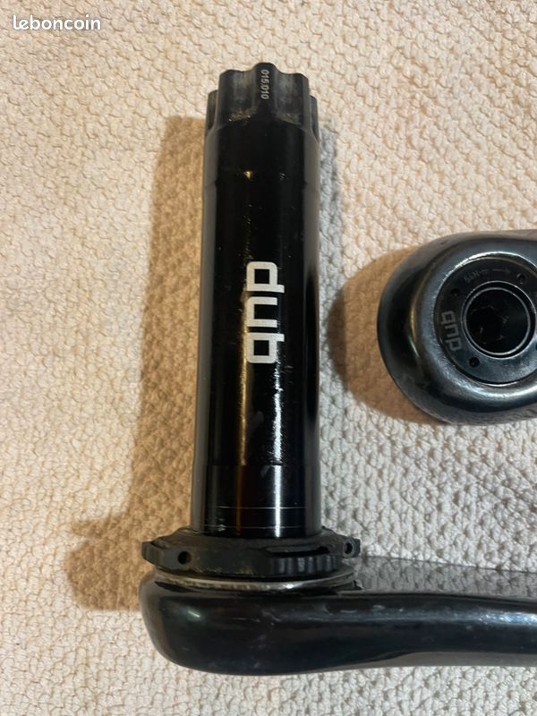Panneau alvéolaire PP en fibre de carbone - Composite Box