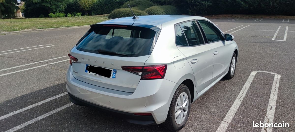 Skoda Fabia Ambition 110Ch Essence Automatique (image 7)