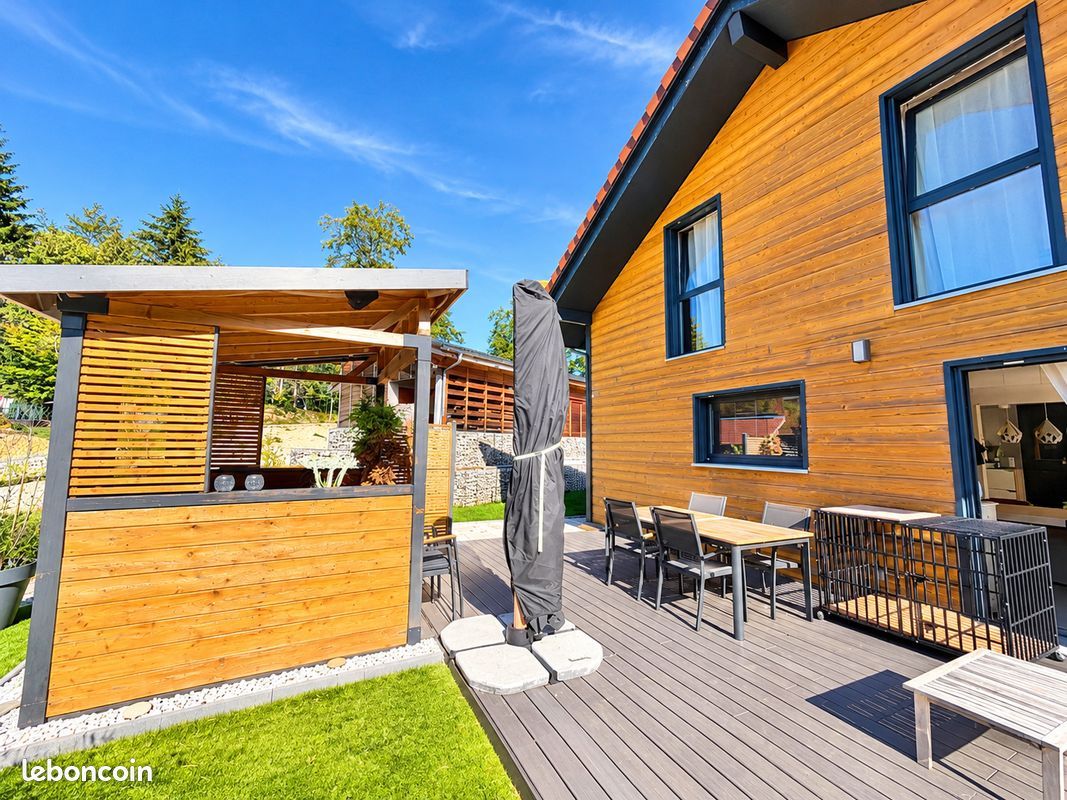 Maison 4 pièces 120 m² · à Lamoura · 120 m² · 490 000 €