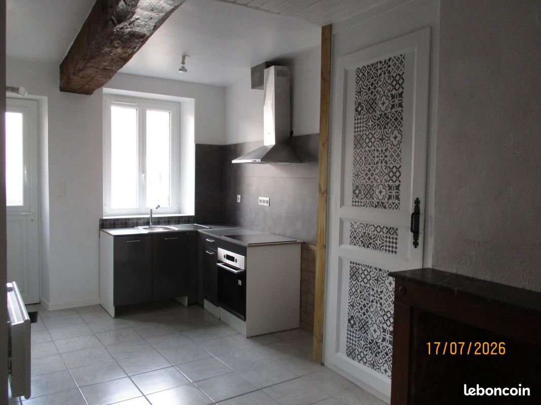 Maison 3 pièces 68 m² · à Sézanne · 68 m² · 680 €