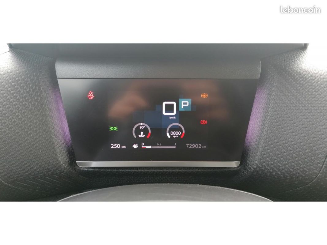 CITROEN C4 1.5 BlueHDi 130 EAT8 Shine Pack (image 10)