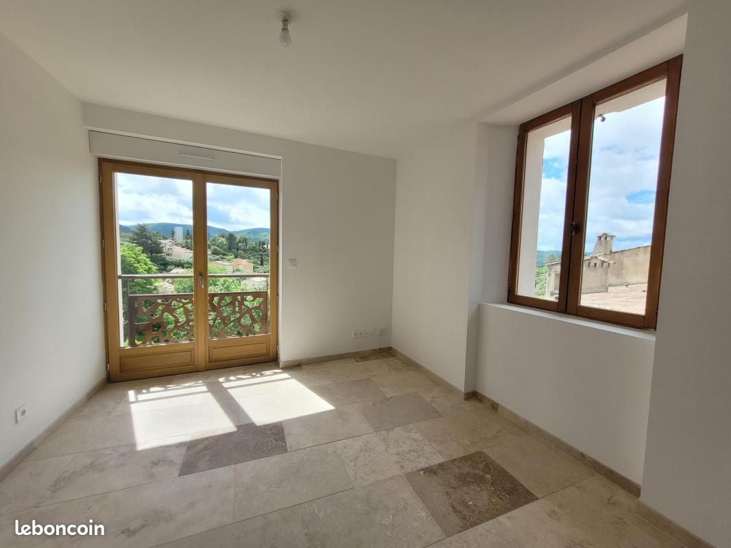 Appartement 3 pièces 51 m² · à Gréoux-les-Bains · 51 m² · 159 000 €