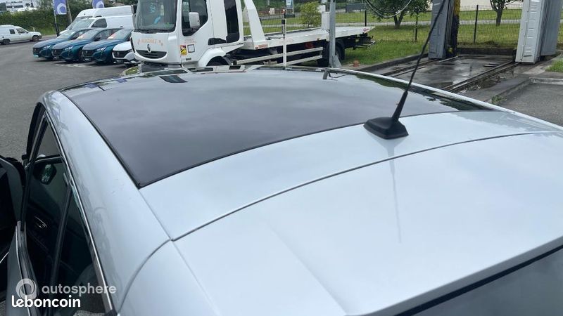 Renault Scénic 1.7 Blue dCi 150ch Initiale Paris EDC (image 22)