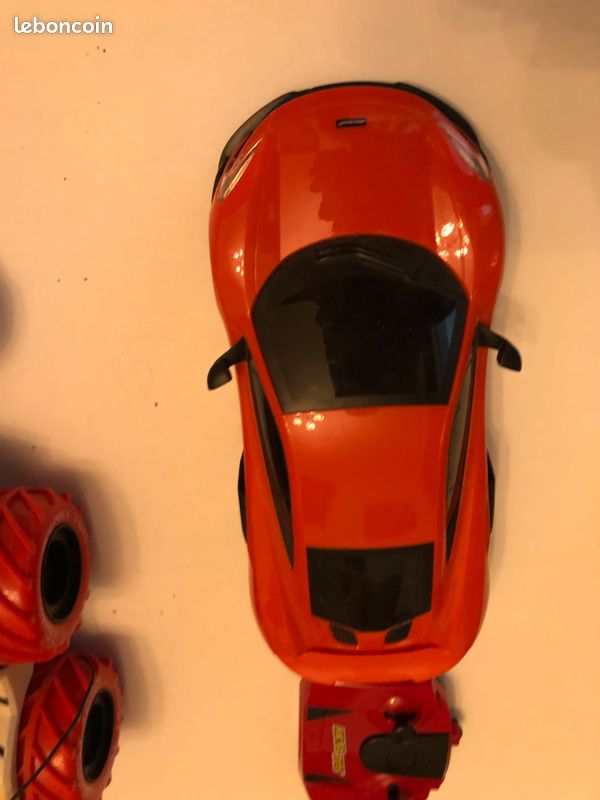 Voiture télécommandée (image 1)