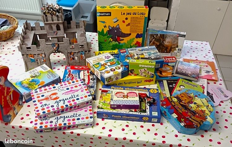 Lot jeux enfants (image 1)