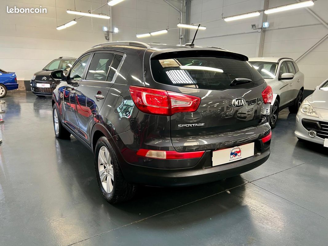 [GARANTIE 12 MOIS] Kia Sportage Style 1.7 CRDi - 115 Ch 1ère Main (image 4)