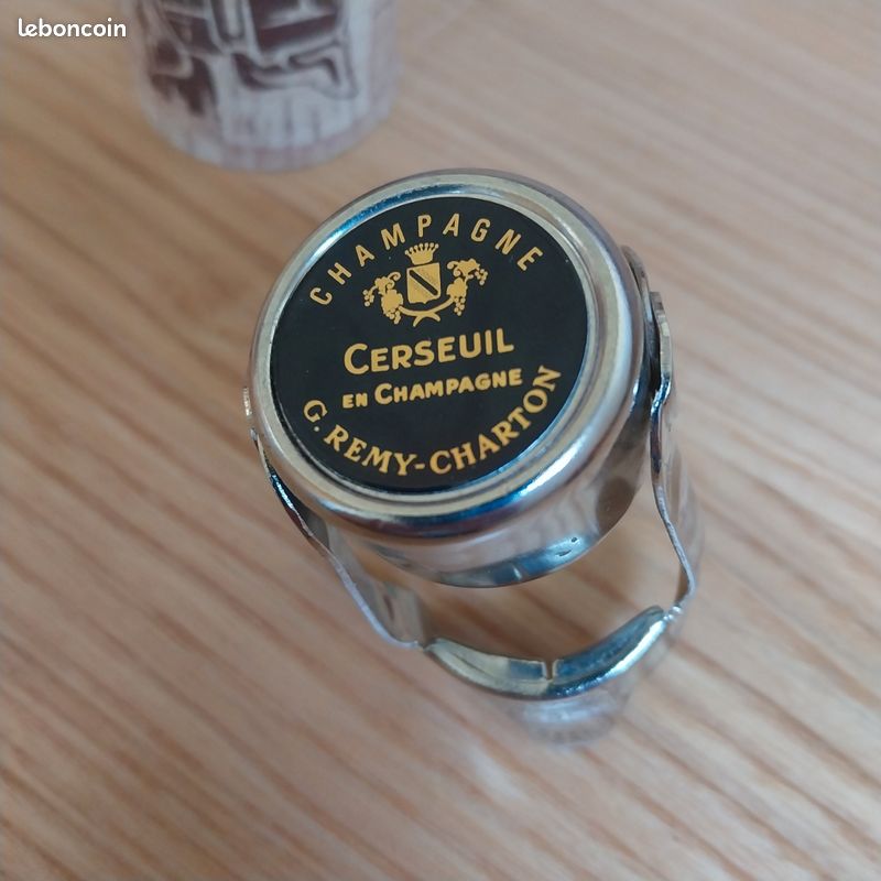 Ancien bouchon de champagne remy (image 1)