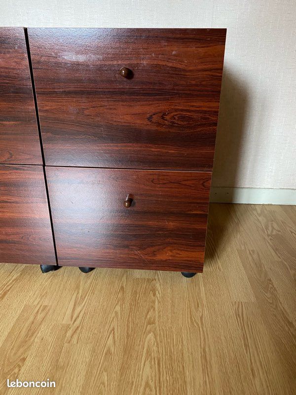 Bureau (image 7)