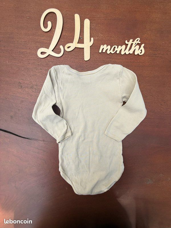 Lot 10 vêtements bébé garçon 24 mois (image 5)