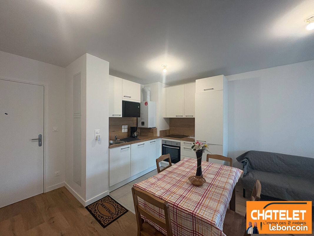 Appartement 2 pièces 37 m² · à Bourg-en-Bresse · 37 m² · 840 €