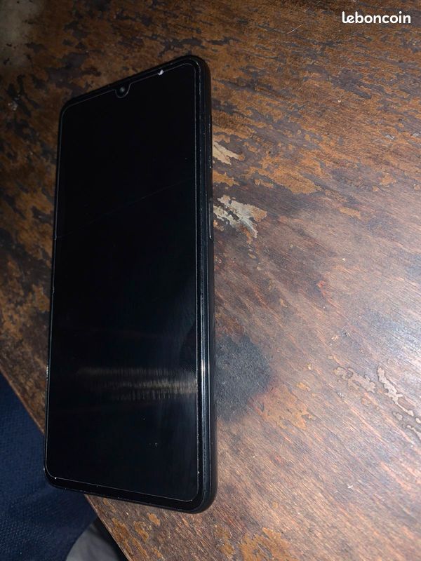 Vend Samsung A04s neuf (image 4)