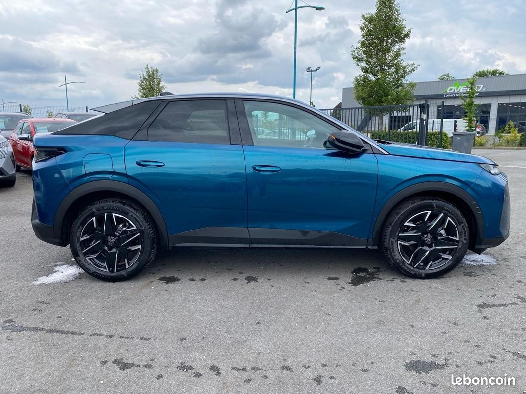 PEUGEOT 3008 1.2 hybrid 145 allure e-dcs6 (image 4)