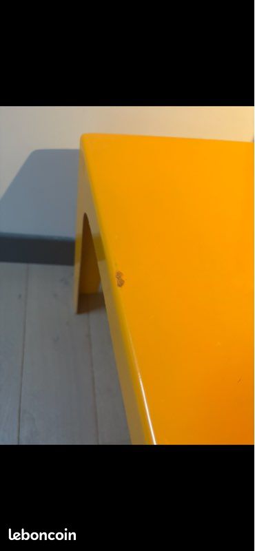 Table basse Prisunic en fibre de verre orange années 70 design (image 2)