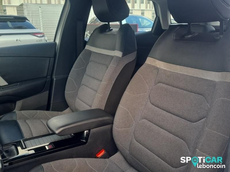 Citroen C4 PureTech 130ch S&S Feel Pack (image 9)