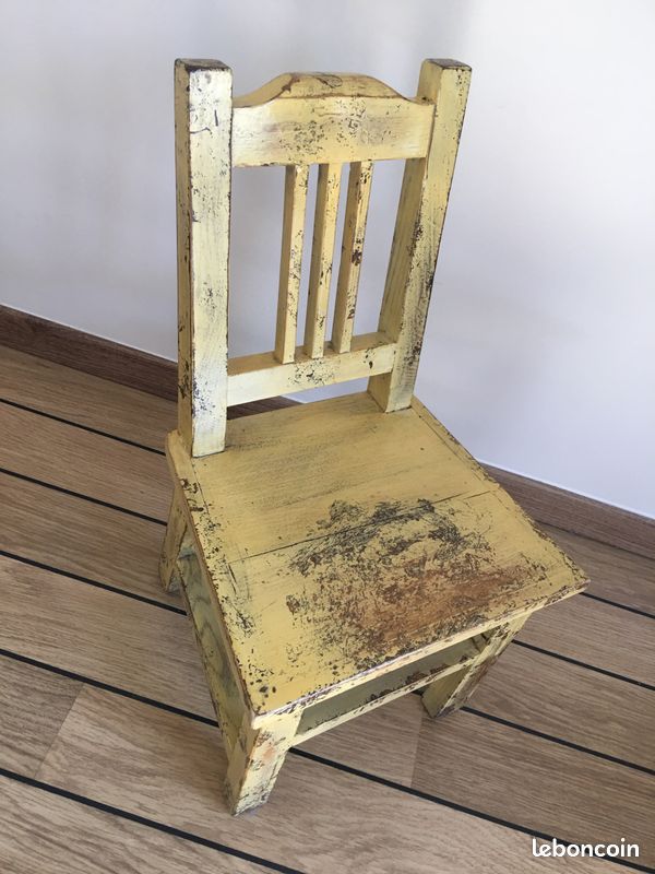 NEUVE Adorable chaise chinoise enfant 26 X 28 X 54 de hauteur assisse à 26 cm neuve (image 3)