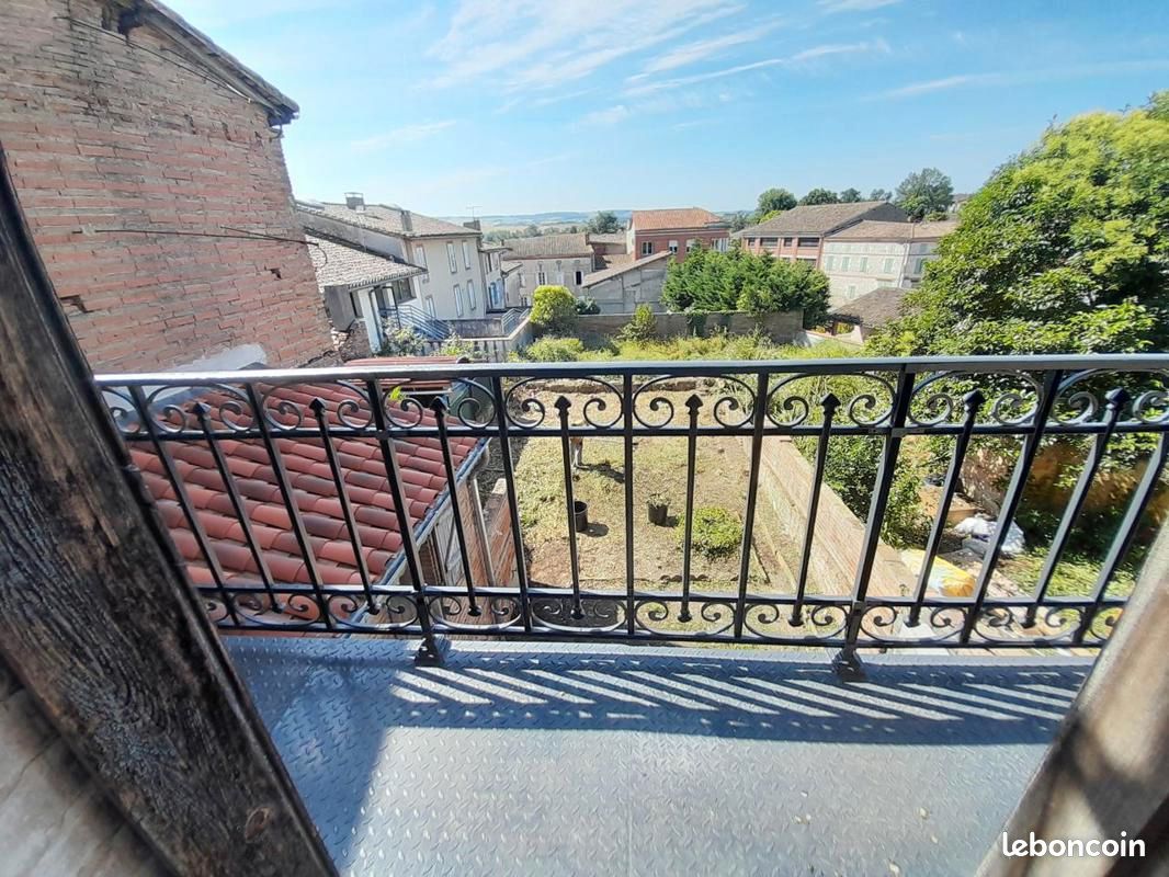 Appartement 2 pièces 31 m² · à Beaumont-de-Lomagne · 31 m² · 395 €/mois