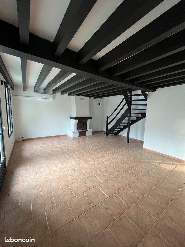 Maison 4 pièces 66 m² · à Étampes · 65,9 m² · 180 000 €
