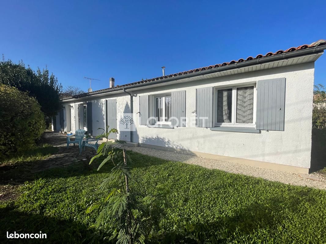 Maison 4 pièces 114 m² · à Châteaubernard · 114 m² · 1 064 €/mois