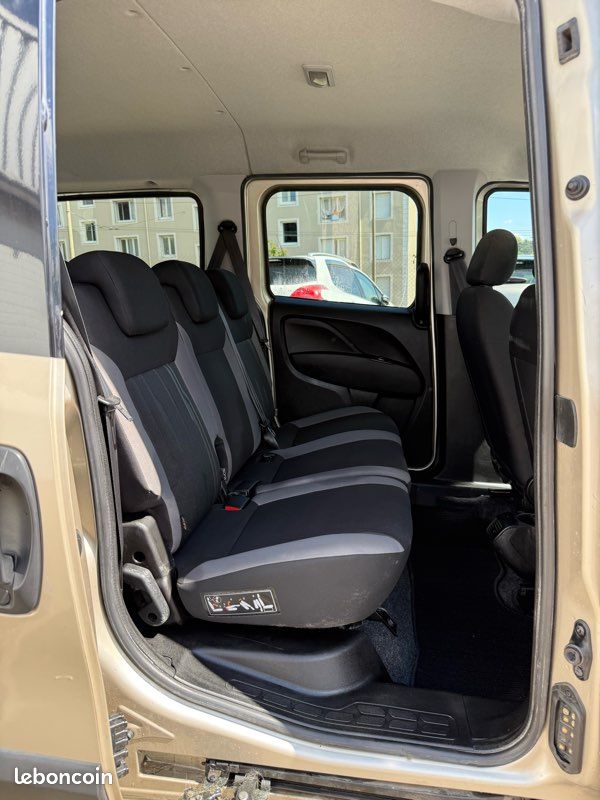 Fiat Doblo Maxi 1.6 MJTD 120cv Lounge 1er Main✋ (image 4)
