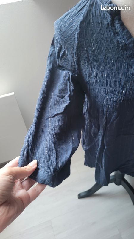 Blouse Femme Gémo Taille 50 Bleu Marine à Pois - Polyester, Occasion Très Bon état, Manches Longues, Col En V