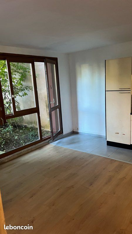 Appartement 2 pièces 31 m² · à Saint-Cloud · 31 m² · 215 000 €