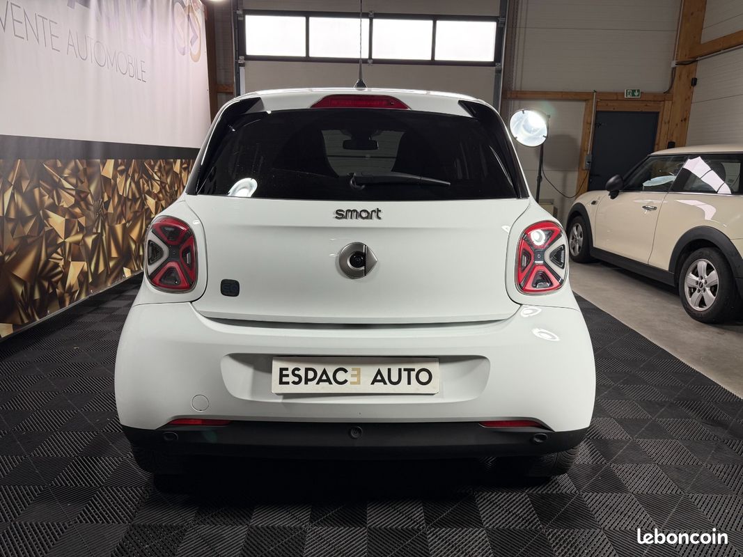 SMART FORFOUR EQ 82 ch Prime (image 4)