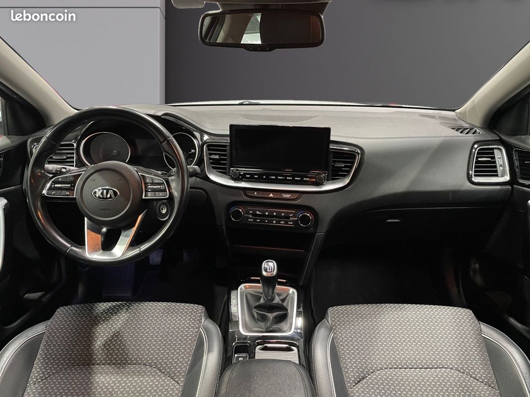 KIA XCEED 1.0 T-GDI ISG Design 120Ch Garantie 12 mois (image 10)