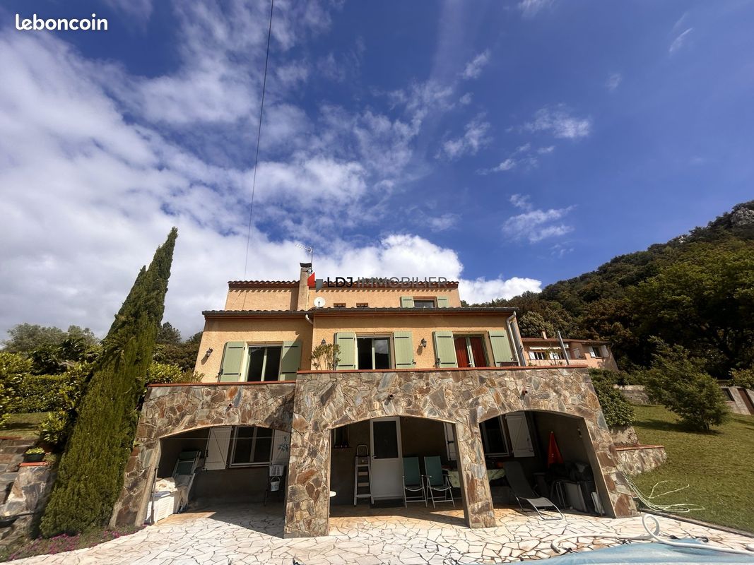 Maison 5 pièces 142 m² · à Arles-sur-Tech · 142 m² · 406 000 €