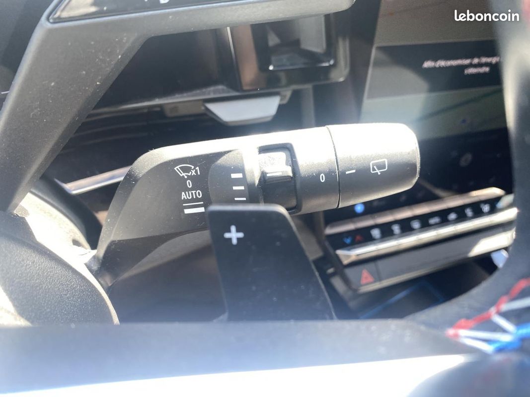 RENAULT AUSTRAL 1.2 E-Tech Hybride - 200 - BVA multi-modes 2024 Iconic (image 25)