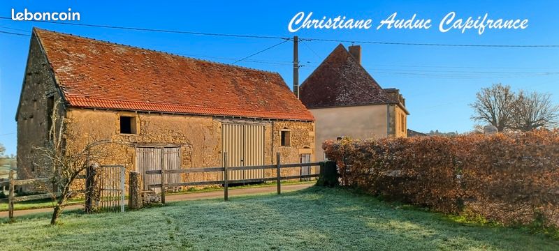 Maison 1 pièce 70 m² · à Charolles · 70 m² · 35 000 €
