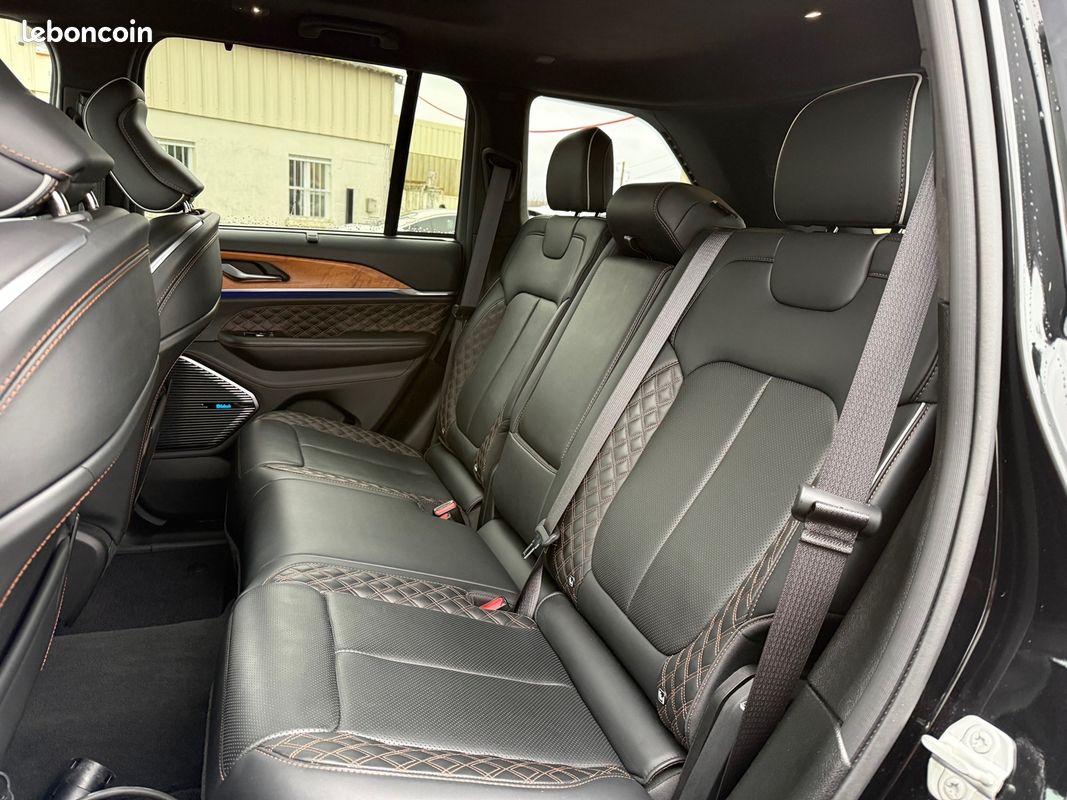 Jeep GRAND CHEROKEE 2.0 T 380CH 4XE SUMMIT RESERVE QUADRA-TRAC II BVA8 (image 8)
