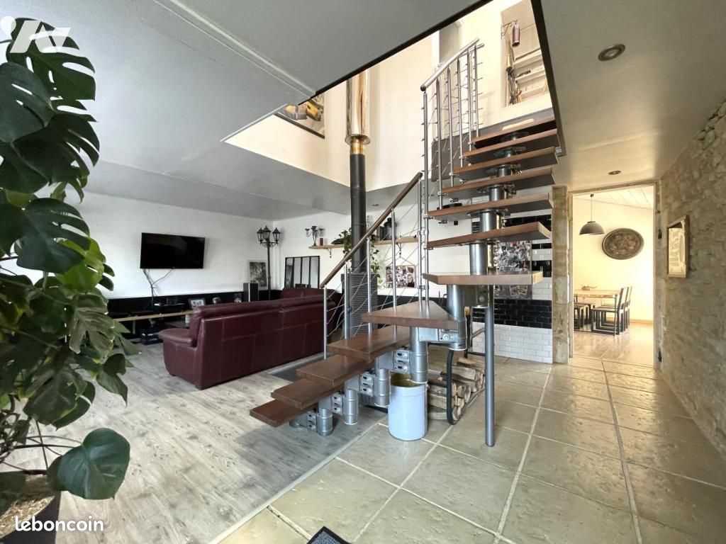 Maison 167 m² · à Chantonnay · 167 m² · 215 250 €