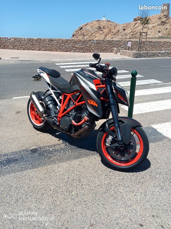 ktm r 15